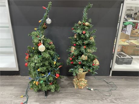 LOT OF 2 36” CHRISTMAS PRE-LIT TREES (WORKS)