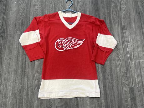 VINTAGE DETROIT RED WINGS JERSEY - SIZE XS