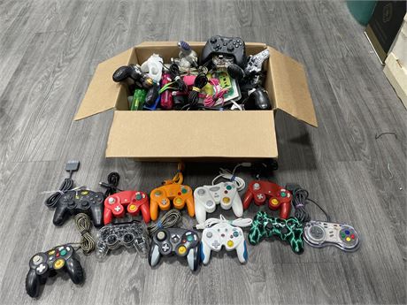 BOX OF ASSORTED 3RD PARTY CONTROLLERS / ACCESSORIES