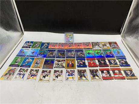 APPROX 50 SHORT PRINT NHL CARDS