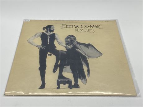 FLEETWOOD MAC - RUMOURS - VG+ (slightly scratched)