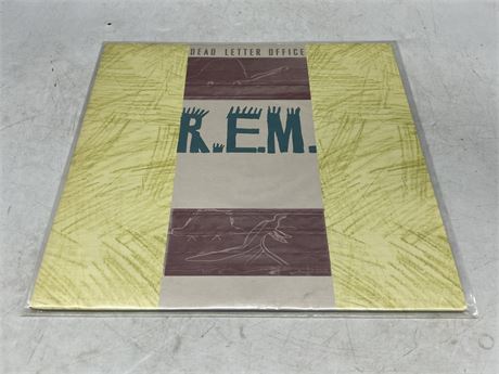 R.E.M. - DEAD LETTER OFFICE - NEAR MINT (NM)