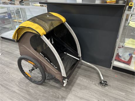 BURLEY BEE BIKE TRAILER - PRE OWNED / SHOWS SIGNS OF WEAR & TEAR