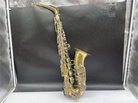 IDA MARIA MADE IN ITALY ALTO SAXOPHONE (MISSING MOUTHPIECE)