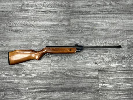 VINTAGE GRIZZLY SCOUT .177 (4.5)mm CAL AIR RIFLE