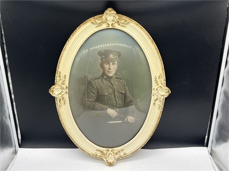 1900’s OVAL FRAME CONVEXT GLASS FRAMED CANADIAN MILITARY SOLDIER - VANCOUVER BC