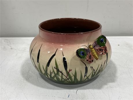 RARE LARGE TORQUAYWARE 1930s BUTTERFLY BOWL (8” wide)