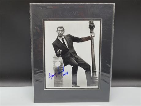 GEORGE LAZENBY (007 James Bond) SIGNED PHOTOGRAPH, MATTED 11"X14" WITH COA