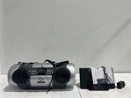 JVC BOOMBOX RVB55 + SONY PERSONAL AUDIO DOCKING SYSTEM