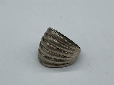 LARGE STERLING RING