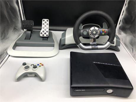 XBOX 360 WHEEL WITH SYSTEM AND CONTROLLER (NO CABLES)