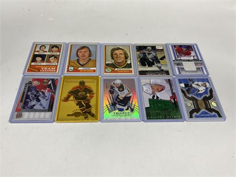 10 MISC NHL CARDS - INCLUDES VINTAGE, ROOKIE & JERSEY CARDS