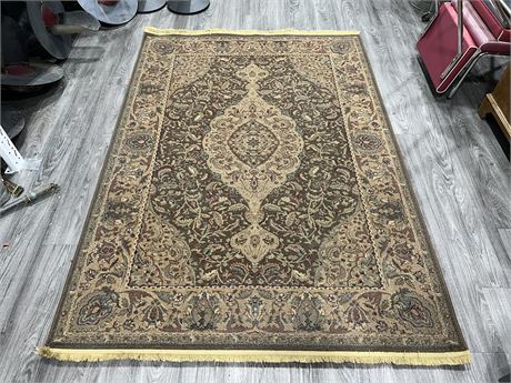 HAND KNOTTED RUG (95”x65”)