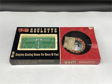 VINTAGE TOY ROULETTE WHEEL / TABLE IN ORIGINAL BOX 15”x7”