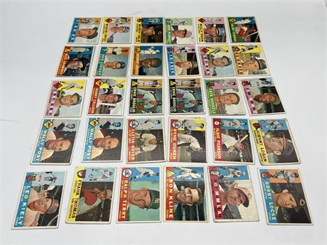 (30) 1960 TOPPS MLB CARDS