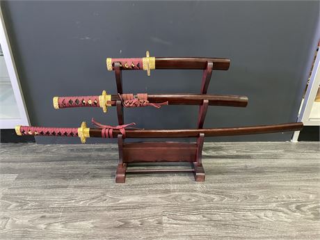 3 PIECE SAMURAI SWORD SET & DISPLAY HOLDER