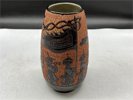 INTERESTING ASIAN “PROCESSION” POTTERY VASE (8.5”)