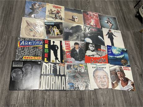 20 RECORDS - EXCELLENT CONDITION