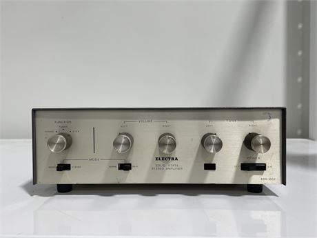 ELECTRA EDS-222 SOLID STATE AMP - POWERS ON