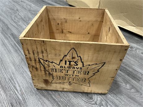 VINTAGE BUTTER WOOD CRATE - FITS RECORDS