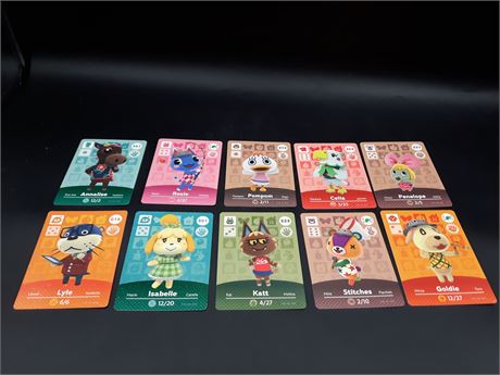 COLLECTION OF ANIMAL CROSSING AMIIBO CARDS