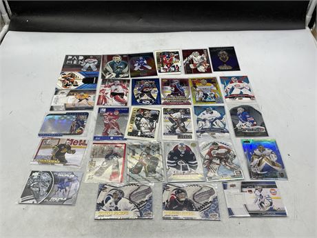 29 NHL GOALIE CARDS, AUTO’S & INSERTS