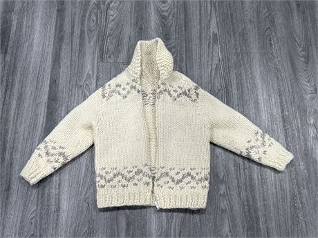 VINTAGE COWICHAN SWEATER - SIZE YOUTH M