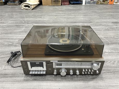 CANDLE JS-9663 TURNTABLE RECEIVER CASSETTE RECORDER