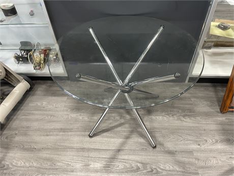 MCM CHROME GLASS ROUND TABLE 35”x29”