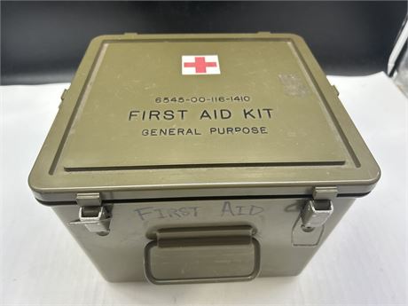 VINTAGE MILITARY STYLE GENERAL PURPOSE FIRST AID KIT - BOX ONLY