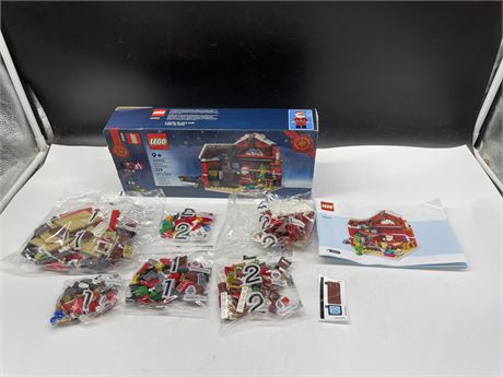 NEW OPEN BOX LEGO 40665 SANTAS WORKSHOP
