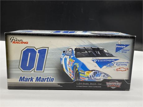 1/24 SCALE MIKE MARTIN #01 DIE CAST STOCK CAR