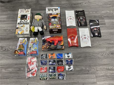MISC LOT OF TOYS