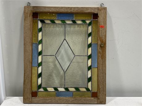 SMALL STAINED GLASS WINDOW (16.5”X19.5”)