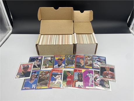 APPROX 600 BASEBALL CARDS (LATE 80’s / EARLY 90’s, INC SOME STARS N ROOKIES)