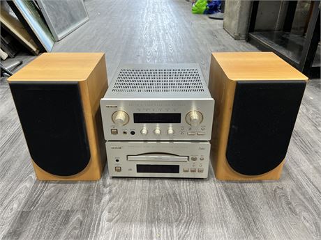 TEAC 7 DISC AM FM STEREO SYSTEM W/SPEAKERS