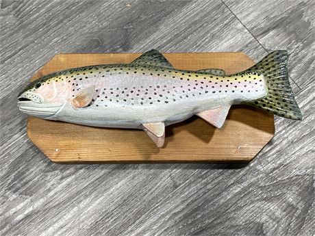 FOLK ART CARVED/PAINTED RAINBOW TROUT BY R.CRAIG