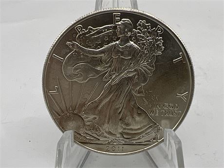 1 OZ 999 FINE SILVER 2011 USA LIBERTY COIN