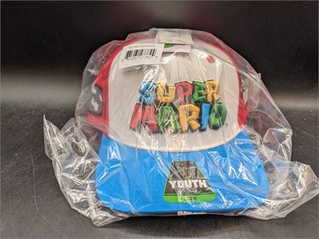 SEALED - SUPER MARIO HAT