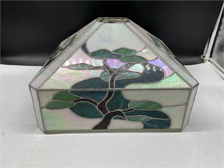 STAINED GLASS LAMP SHADE 14”x9”