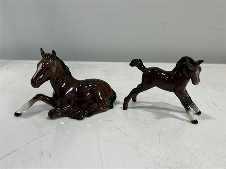 2 BESWICK HORSE FIGURES (Largest is 5” wide)