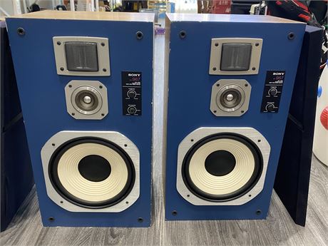 2 SONY SS-967 SPEAKERS (25” tall)
