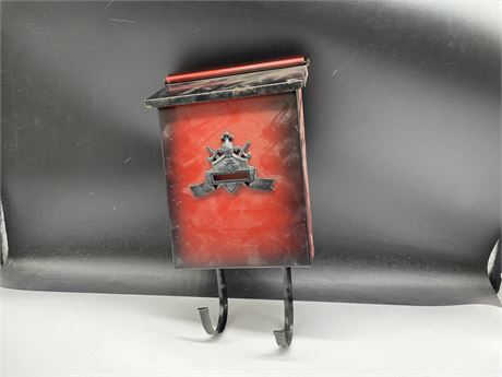 VINTAGE RED COAST OF ARM MAIL BOX