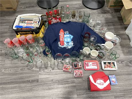 LARGE LOT OF COCA COLA GLASSES, COLLECTABLES & 7 UP & A&W GLASSES