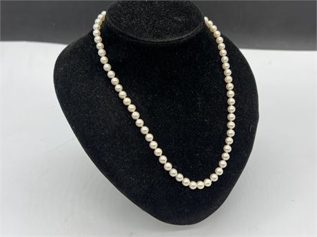 AUTHENTIC PEARL NECKLACE W/STERLING CLASP (18”)