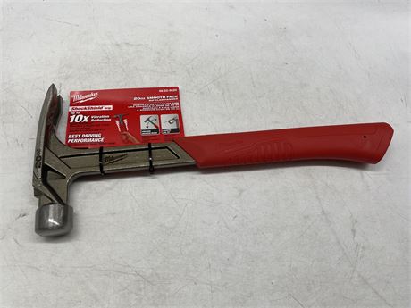 (NEW) MILWAUKEE 20OZ SMOOTH FACE RIP CLAW HAMMER