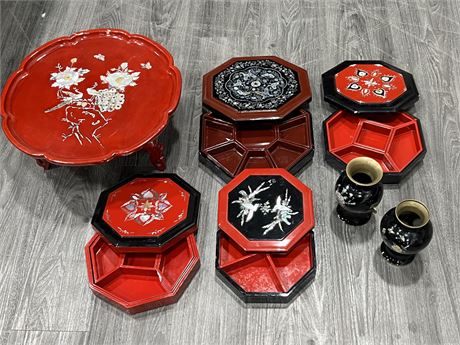 4 JAPANESE BENTO BOXES, SERVING TRAY & CUPS / VASES ALL W/MOTHER OF PEARL