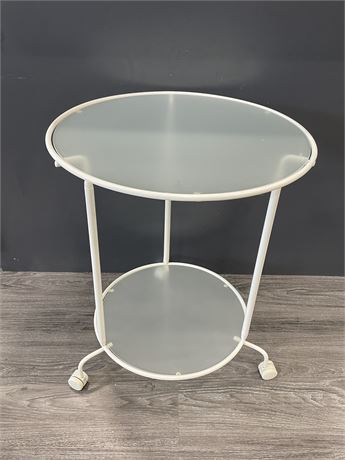 SIDE TABLE ON WHEELS (2FT TALL)