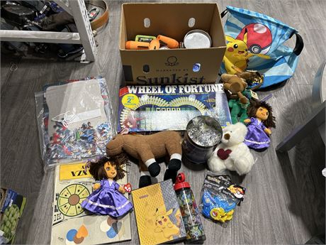MISC. TOYS & COLLECTABLES LOT - POKÉMON, GAMES + OTHERS