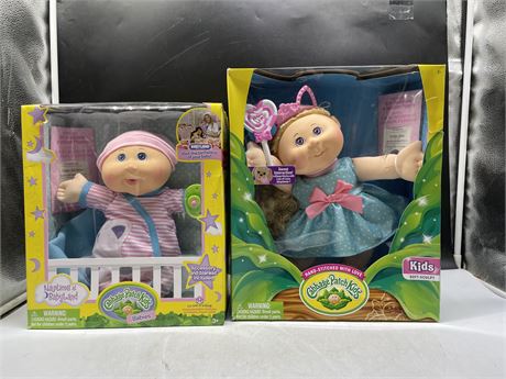 2 NEW CABAGE PATCH KIDS DOLLS